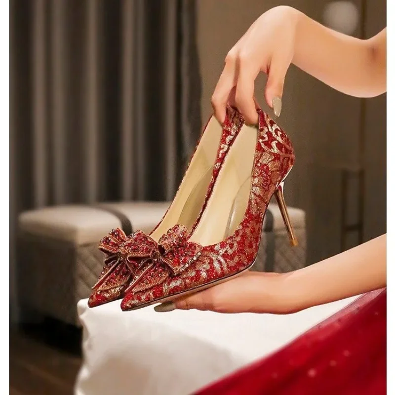 2024 New Pointed Thin Heel Bow High Heel Red Wedding Shoes Don\'t Tire Your Feet