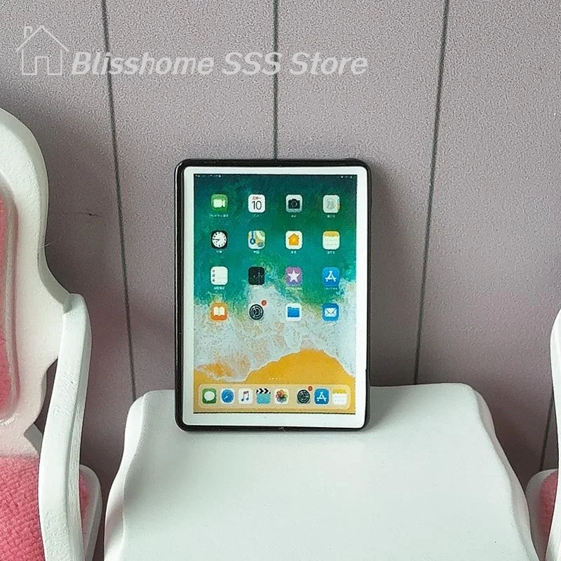 【S】1 Piece Doll House Scene Decoration Toy 1:12 Dollhouse Miniature Tablet Mini Laptop Computer Model DIY Accessories