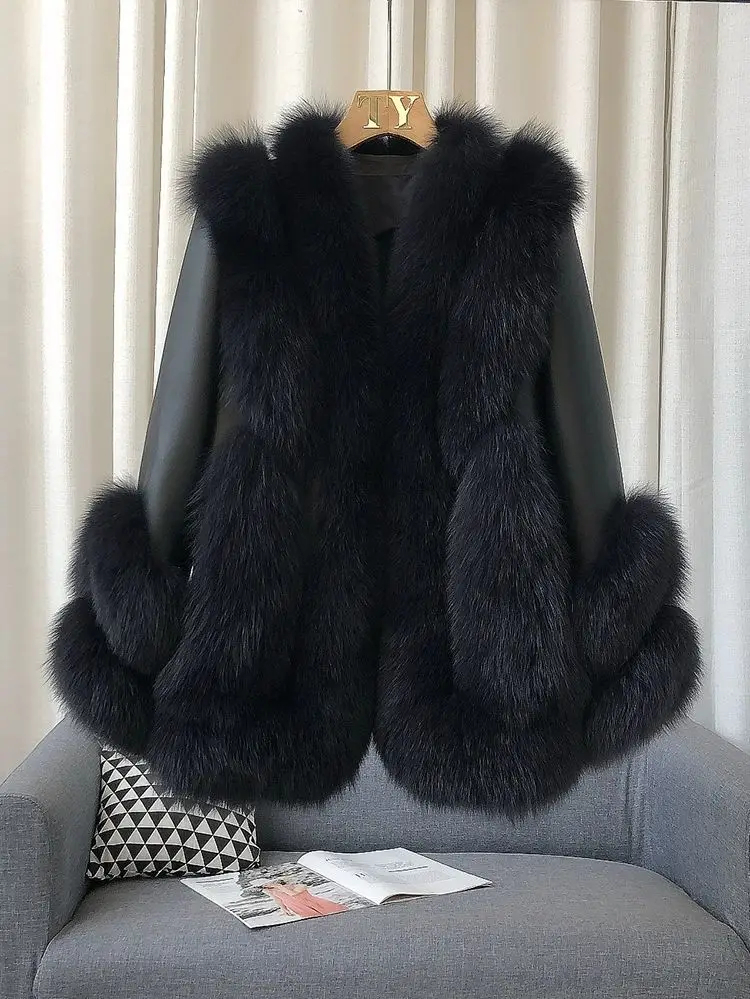 Whole Skin Fox Fur Grass Women's Mid length 2023 New Fur Integrated Sheep Skin White Duck Down Down Coat Winter