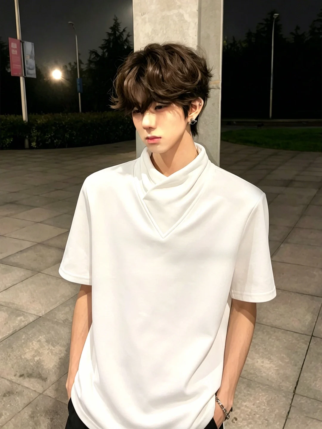Black Shoulder Pad Short Sleeve Men's T-shirt Summer Casual Style Hairdresser Design High Neck Advanced Hair Stylist Tee