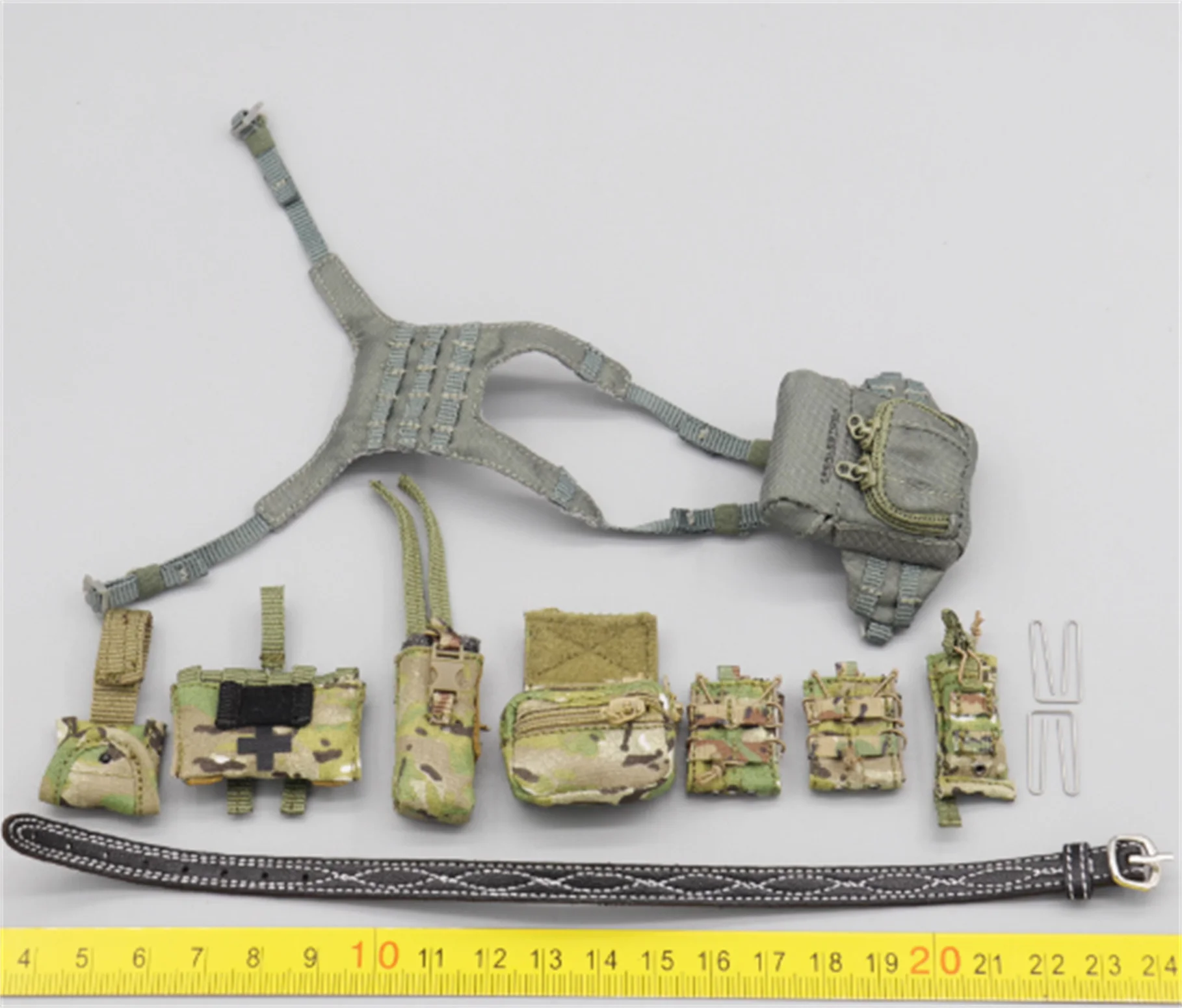 ES 26065SC Zestaw zawieszony na klatce piersiowej dla żołnierza w skali 1/6, model dla 12-calowych amerykańskich mundurów wojskowych CAG, pasuje do 12-calowych figurek akcji żołnierzy, zabawki