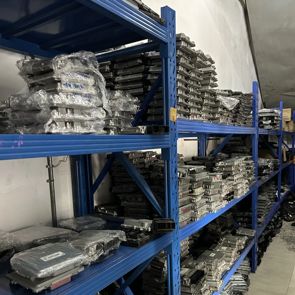 

N46 ECU Используйте автомобильный демонтаж N46 ECU Компьютерная плата двигателя для E90E91X1 118 120 318 320 325 ECU ECM 0261S04522