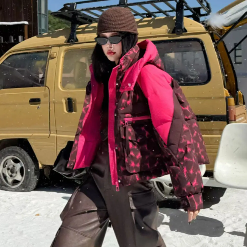 Chaqueta de plumón con estampado Tie Dye para mujer, abrigo grueso de plumón de pato blanco, Parka corta, prendas de vestir exteriores, moda coreana, invierno, súper hermoso