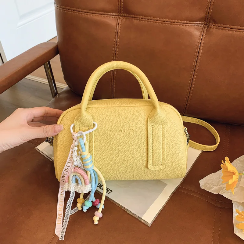 

Luxury Brand 2025 New Korean Version Embossed Women's Bowling Handbag - Fashion Niche Pillow Messenger Bag