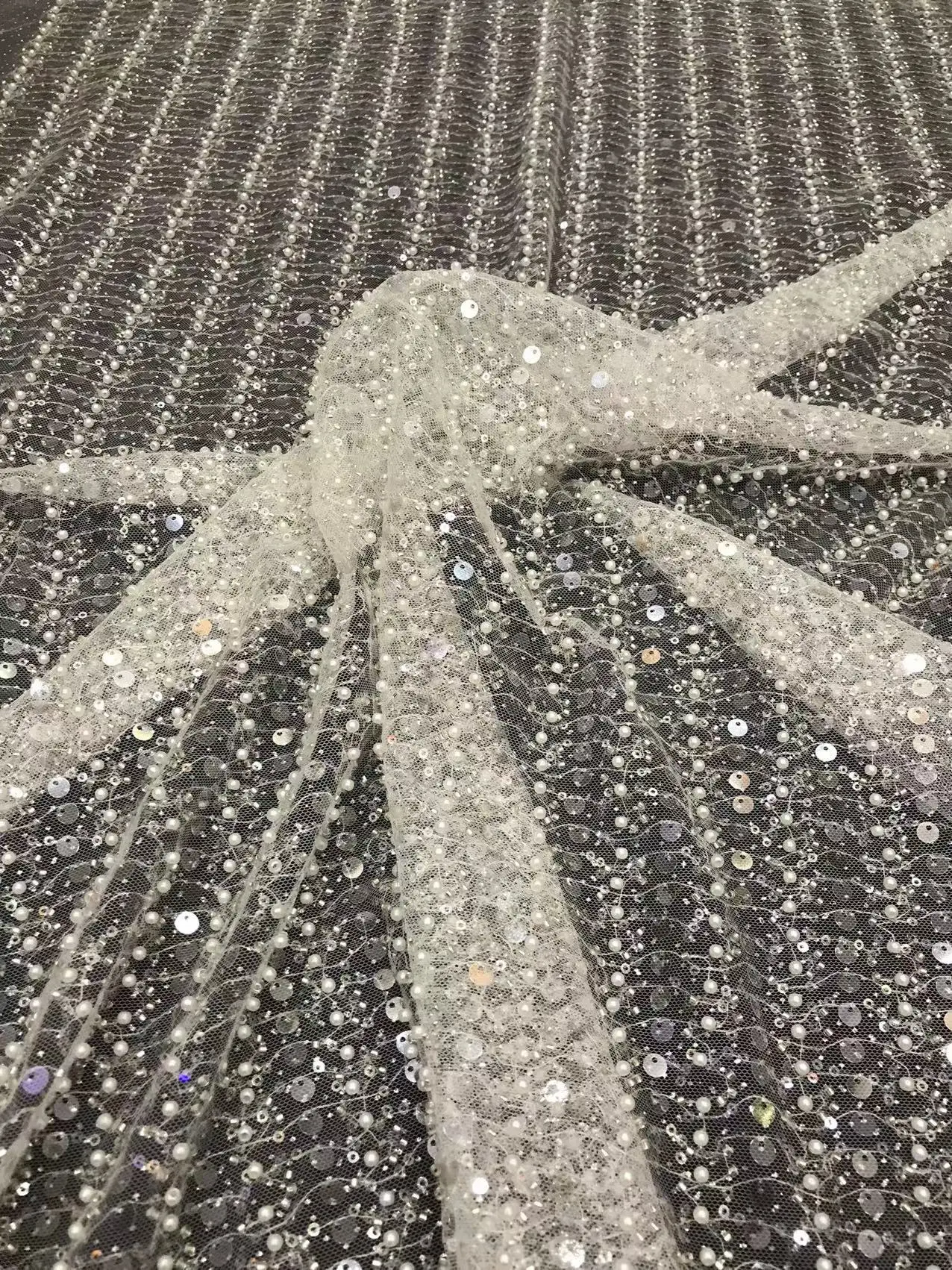 

French tulle lace full-width embroidered bead tube + beads + sequins, high-quality wedding dress fabric, good price