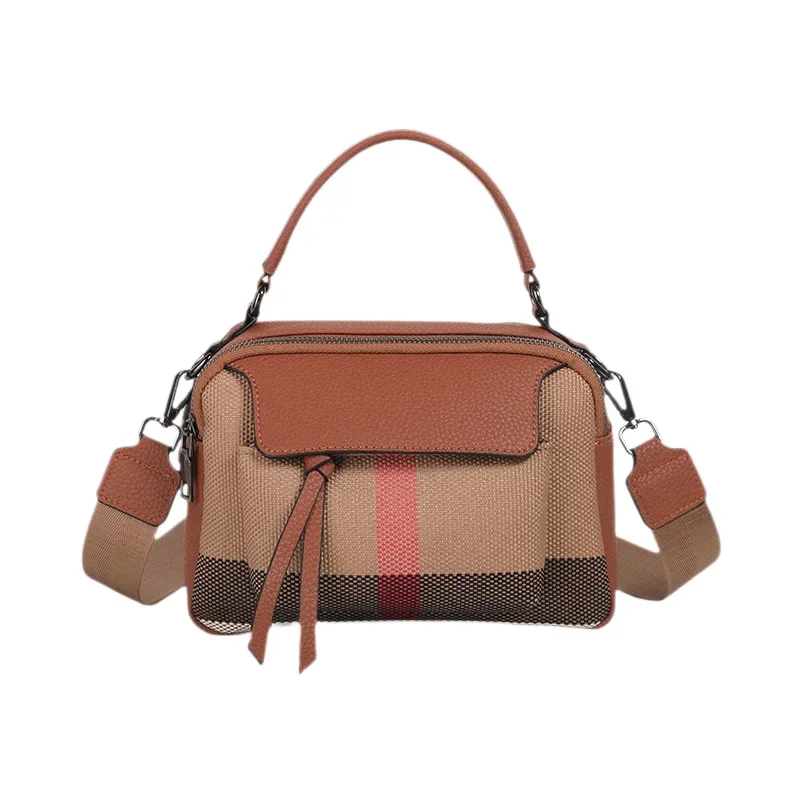 Classic Elegant Leather Crossbody Diaper Bag: Luxury Women's Handbag With Vintage Designer Look And Large Capacity Messenger