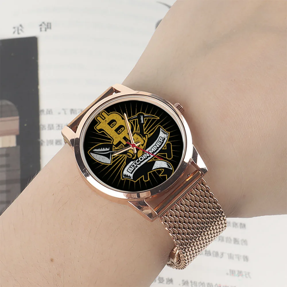 Bitcoin Miner Designs Quadrante personalizzato 45/38mm Orologio Orologio universale Nero Argento Oro rosa Regalo souvenir Pelle Silicone