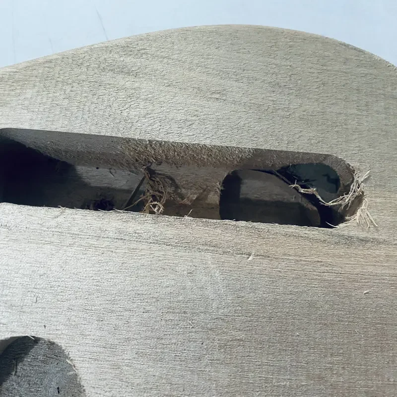 

KB600 KB601 Tele Корпус электрогитары из цельного дерева HH Звукосниматели 6-струнные TL Замена и DIY Незаконченные повреждения древесины Поверхность Грязная