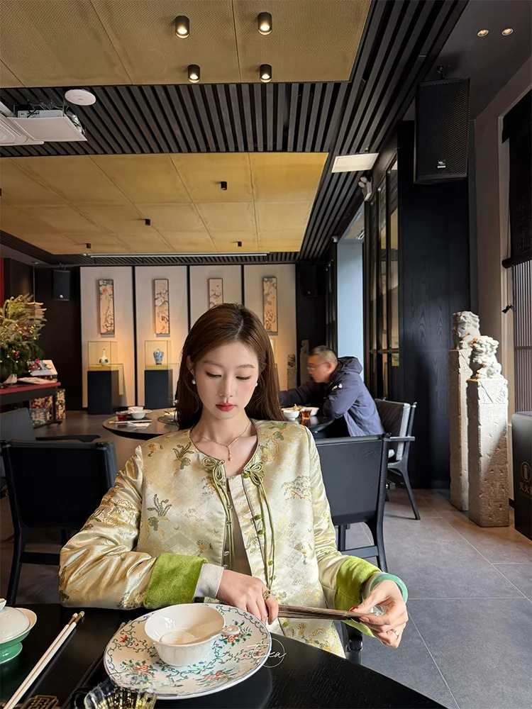 

Ele Chinese Sle ort Embroidered Jaet Women's Vintage Floral Patterned Coat Polyester Fiber Long Sve round Ne