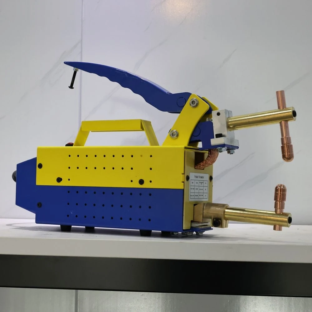 

F2000 Spot Welder for Sheet Metal Welding 0.05-4.0mm Thickness on Both Sides 220V for Domestic and Industrial Use