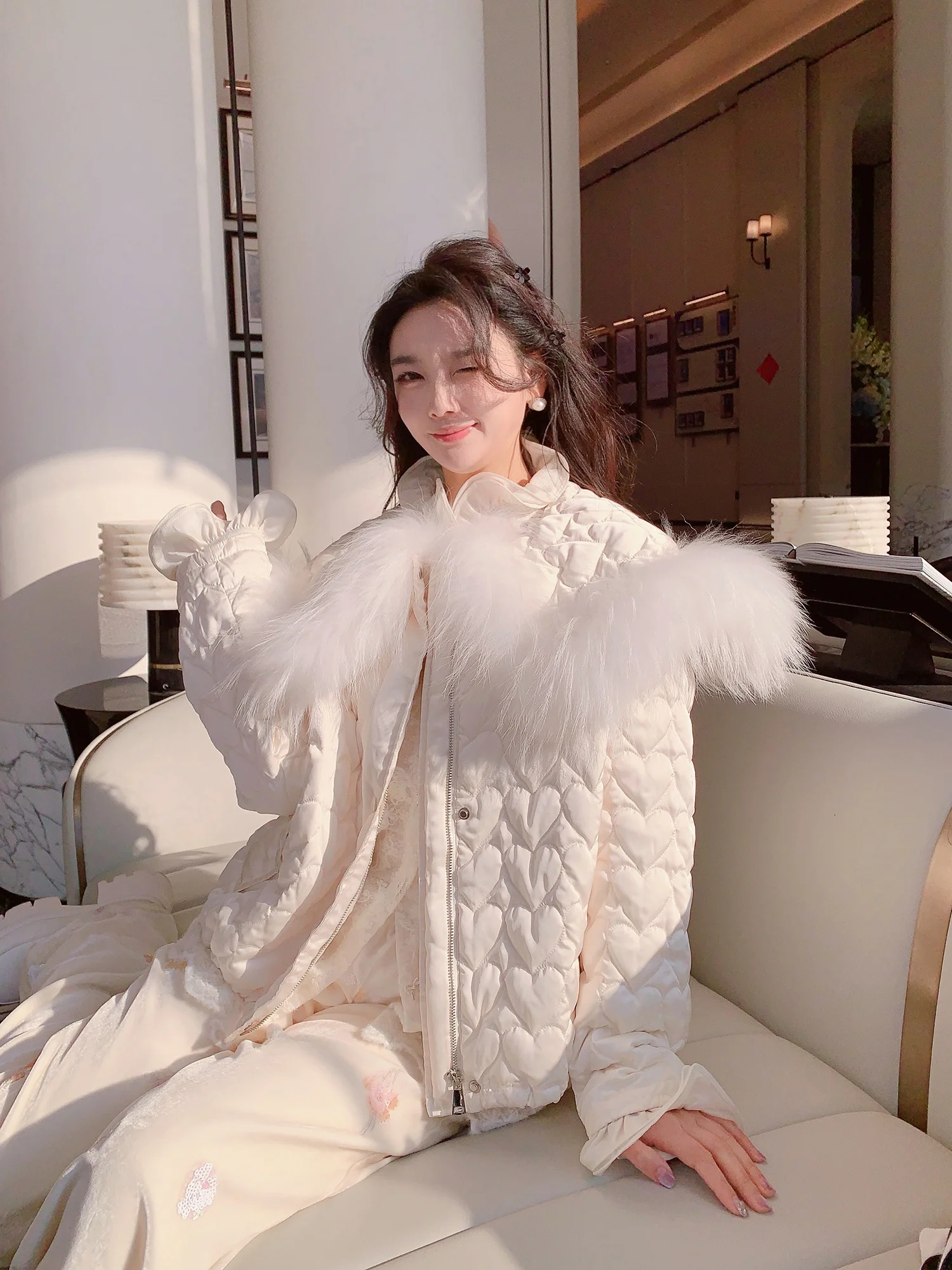 

Пуховик MissLuxury для молодых женщин: тонкий, с капюшоном, повседневный, из белого гусиного пуха, теплая верхняя одежда для дам