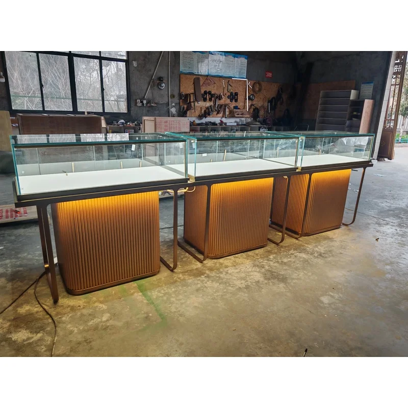 custom.Luxury Metal and MDF Jewelry Showcase Display Table Top with LED Lights Store Shopping Mall Furniture YIZHAN YZ-25010