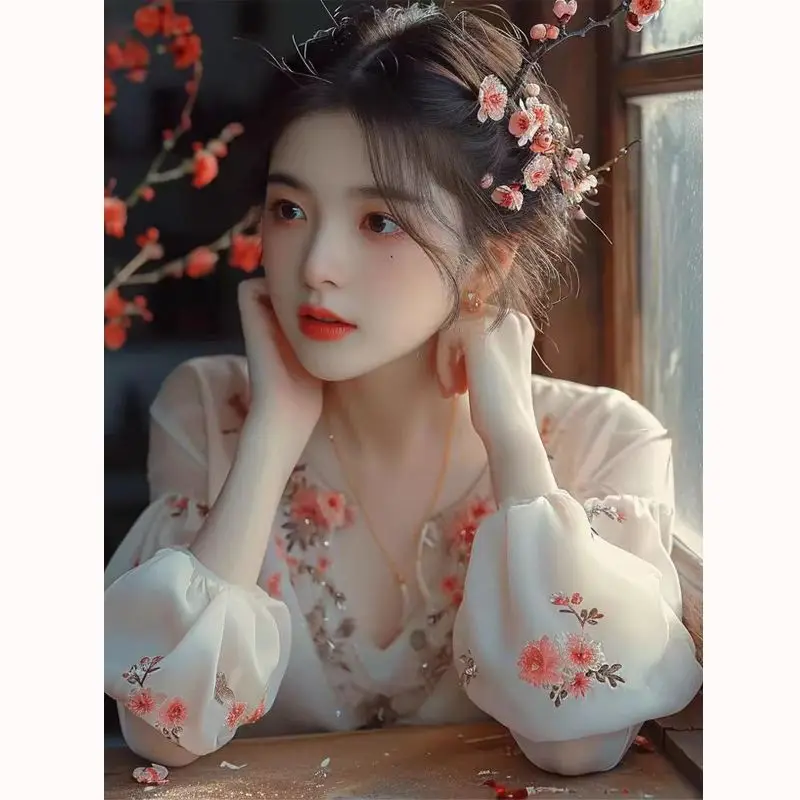 

Spring New Fashion Exquisite Embroidered Top New Chinese-style French Floral Shirt for Women