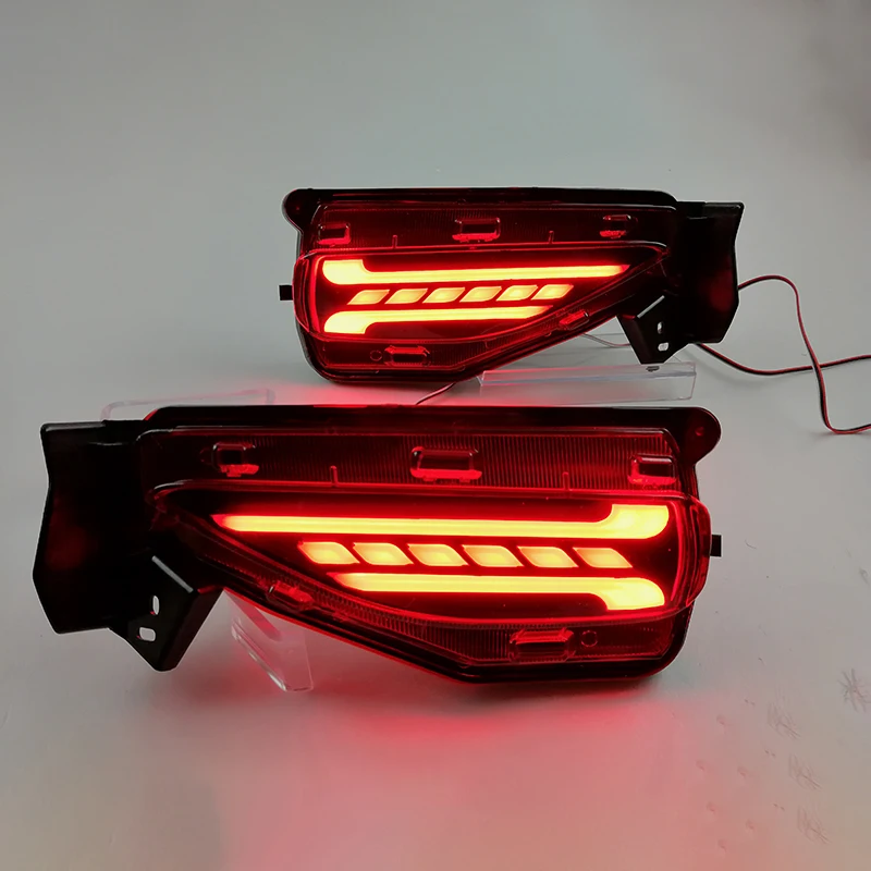 Fanale posteriore a LED per paraurti posteriore per Toyota Fortuner SW4 2015 2016 2017 2018 2019 2020 lampada freno Stop