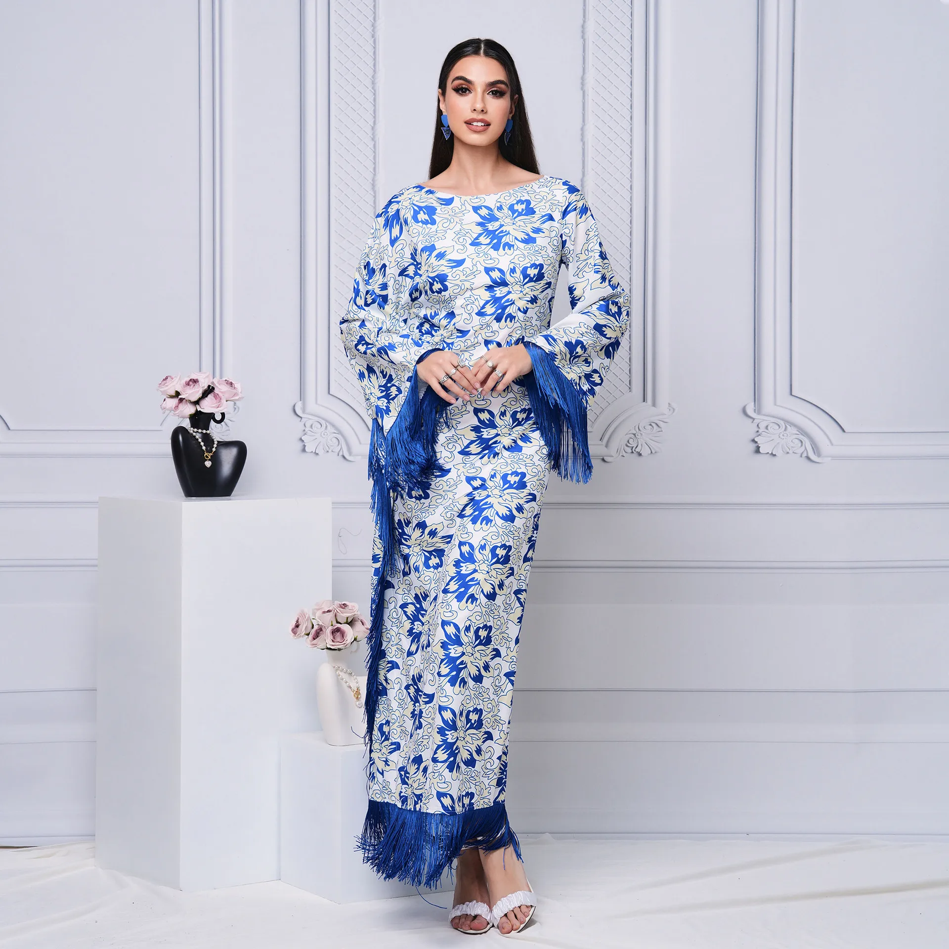 

Muslim Arabic Long Blue Round Neck Long Sleeves Tassel Fashion Print Comfortable Casual Temperament Commute Dress For Women