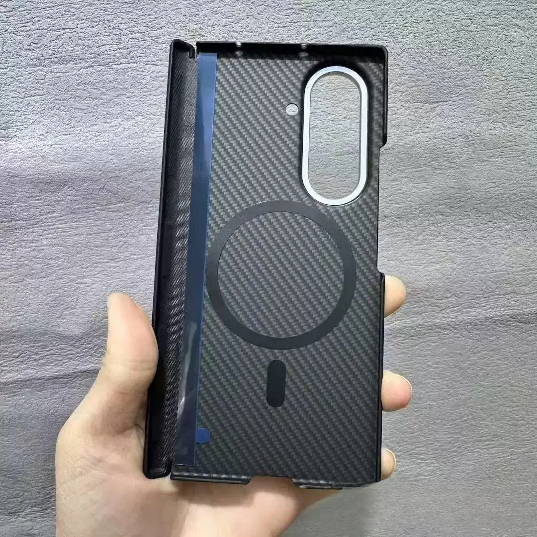 Etui magnetyczne z włókna węglowego do Samsung Galaxy Z Fold 7 z obrotowym wałkiem, owijka z włókna aramidowego 600D, magnetyczna obudowa Z Fold7, etui Magsafe — zdjęcie produktu 5
