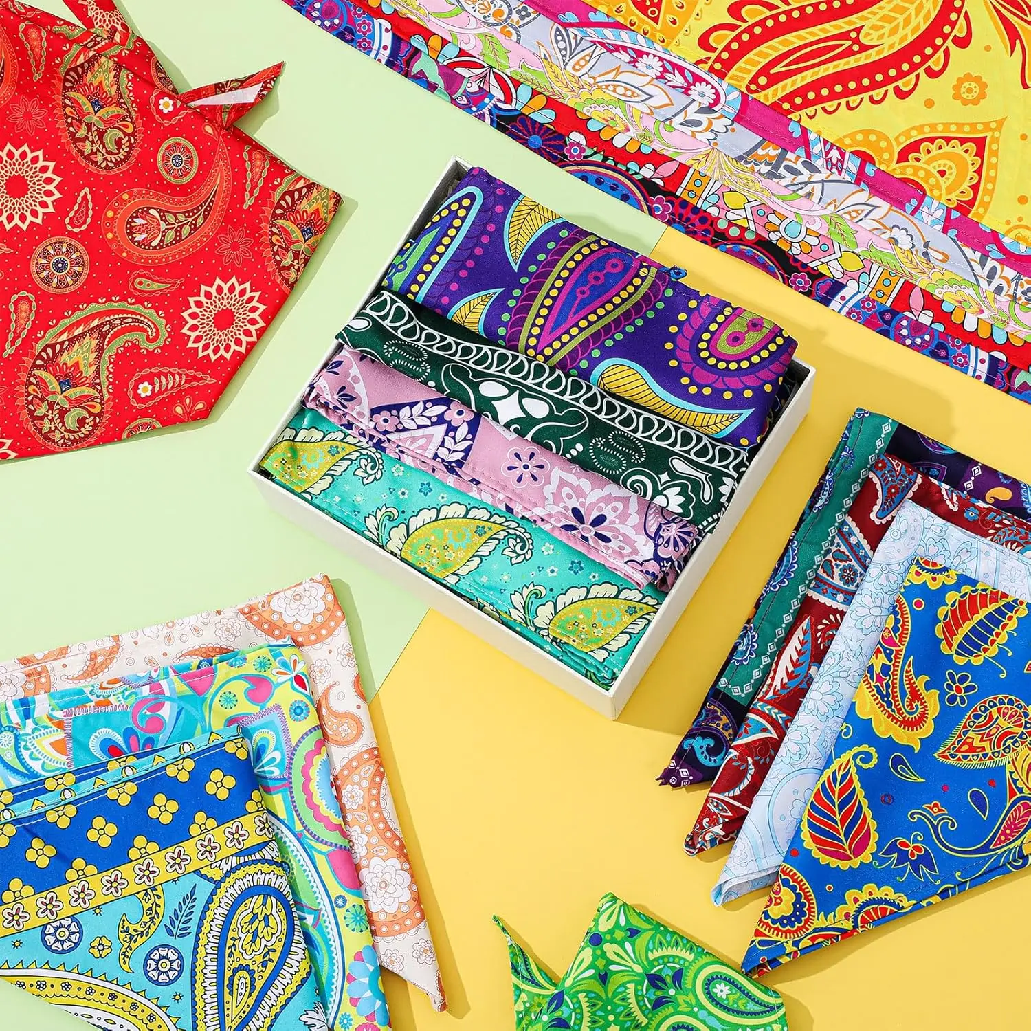 100 Stück Paisley-Hunde-Bandana in großen Mengen, dreieckiger Schal, Lätzchen, Hunde-Bandanas, Welpen-Pflegezubehör für kleine, mittelgroße und große Hunde und Katzen – Detail 4