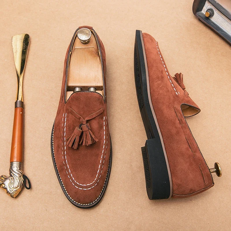 New Loafers for Men Flock Slip-On Breathable Casual Tassels Size 38-47 Handmade Men Dress Shoes Zapatos De Hombre