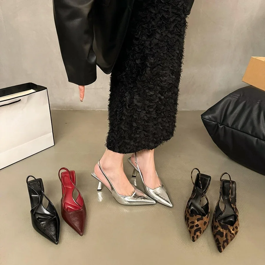 

2025 The New French Niche High-end Feeling Baotou Sandals Female Temperament Style High-heeled Women's Shoes