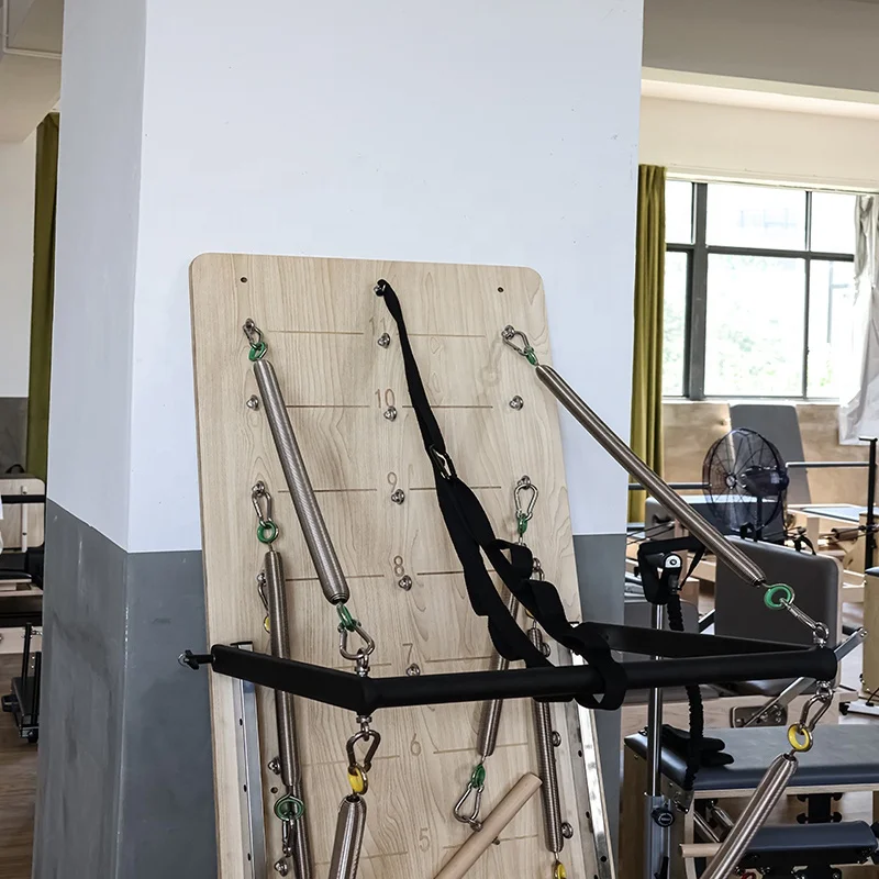 شعار مخصص معدات بيلاتيس متمرنة ممارسة التدريب اليوغا المدرب التدريبات بيلاتيس الخشب وحدة الحائط للبيع