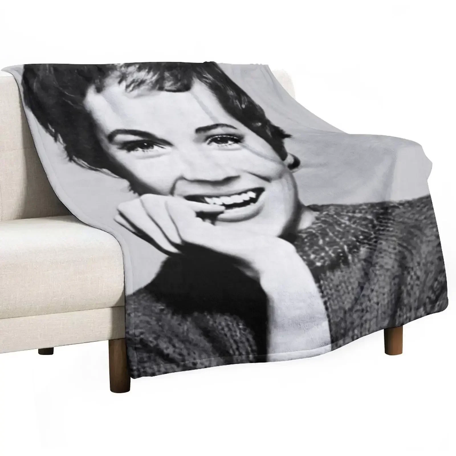 

Julie Andrews V Throw Blanket Luxury Throw Cute Bed Fashionable Blankets