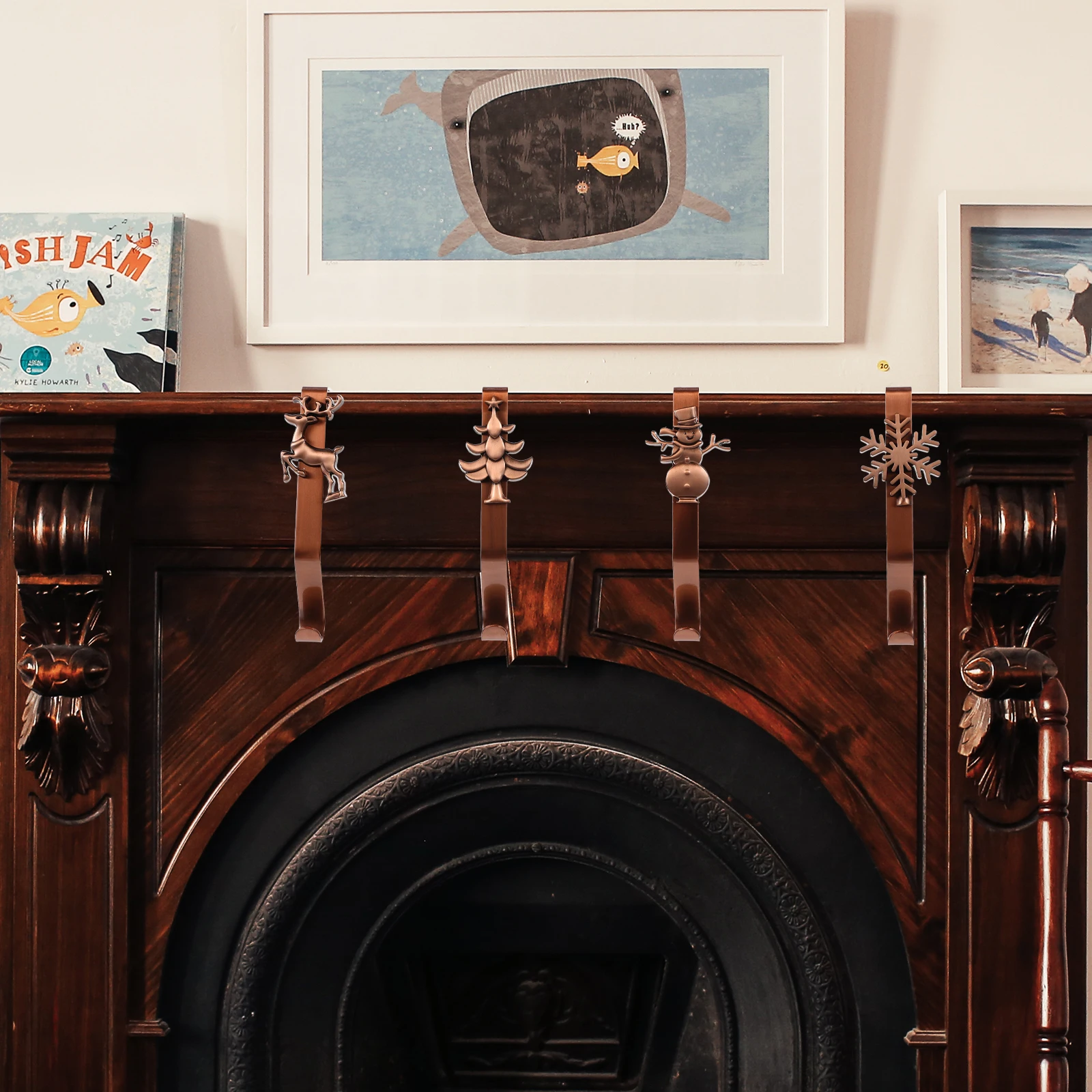 

4Pcs Christmas Fireplace Hooks Iron Stocking Hangers Mantel Hook Xmas Garlands Holder Mantel Hook Stocking Hanger