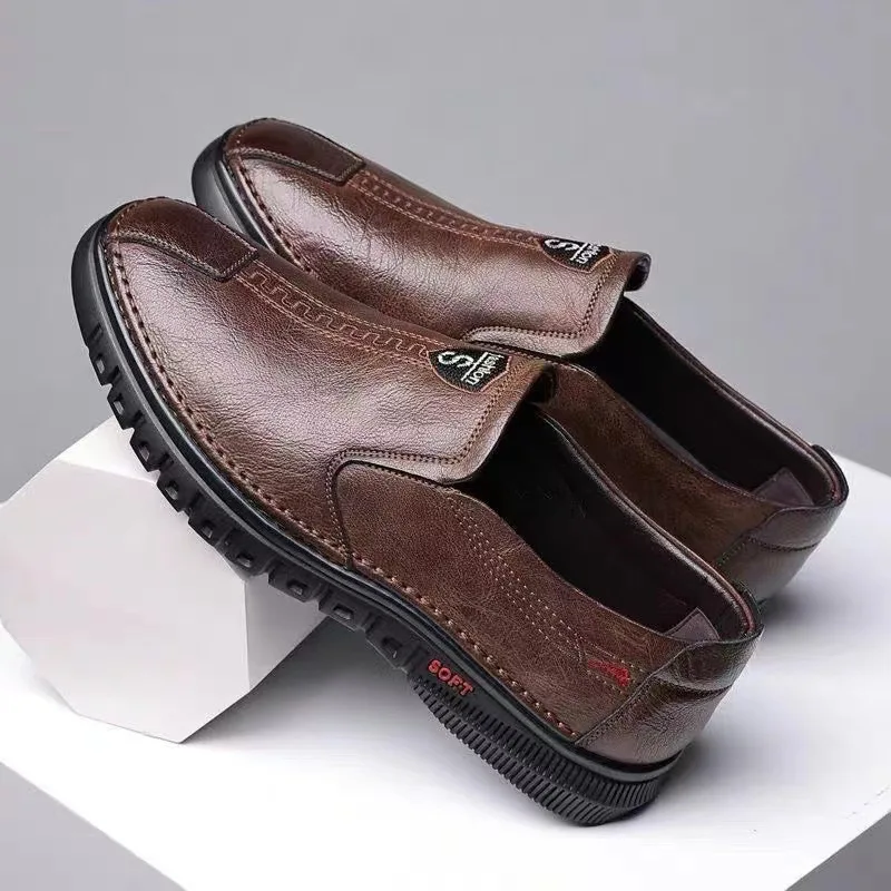 2024 New Handmade Leather PU Shoes Male Casual Sneakers Comfort Design Man's Business Loafers Moccasins Round Head Fashion