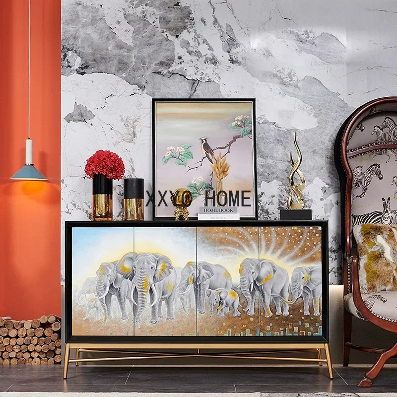 Simple Painted Lucky Elephant Fortune Bringing and Home-Exorcising Entrance Locker