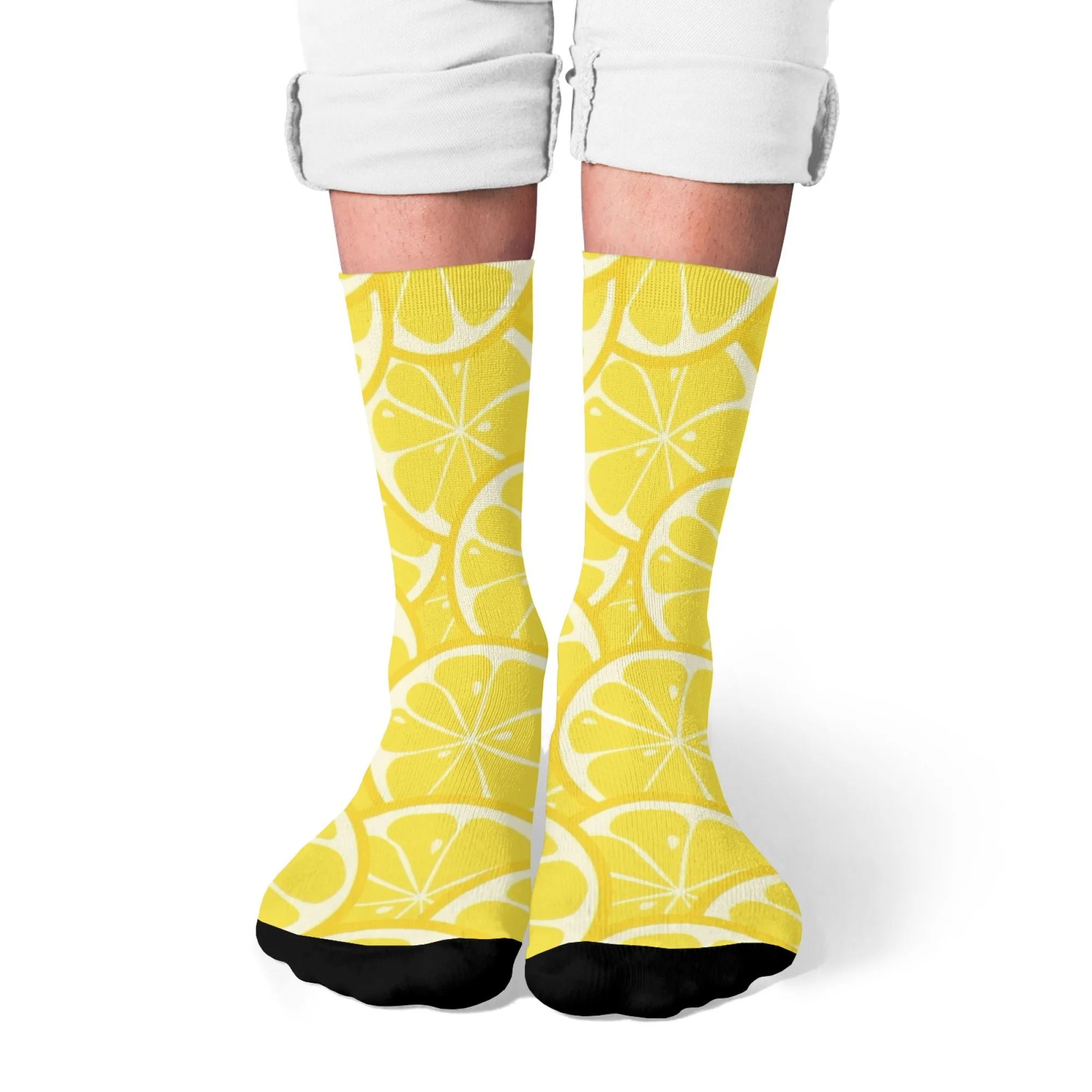 Frische, mit Zitronen angereicherte Crew-Socken! Scheiben mit leuchtend gelbem Muster, die einen lebendigen, sommerlichen, zitrussierenergie ausstrahlen, Sunny Charmlively