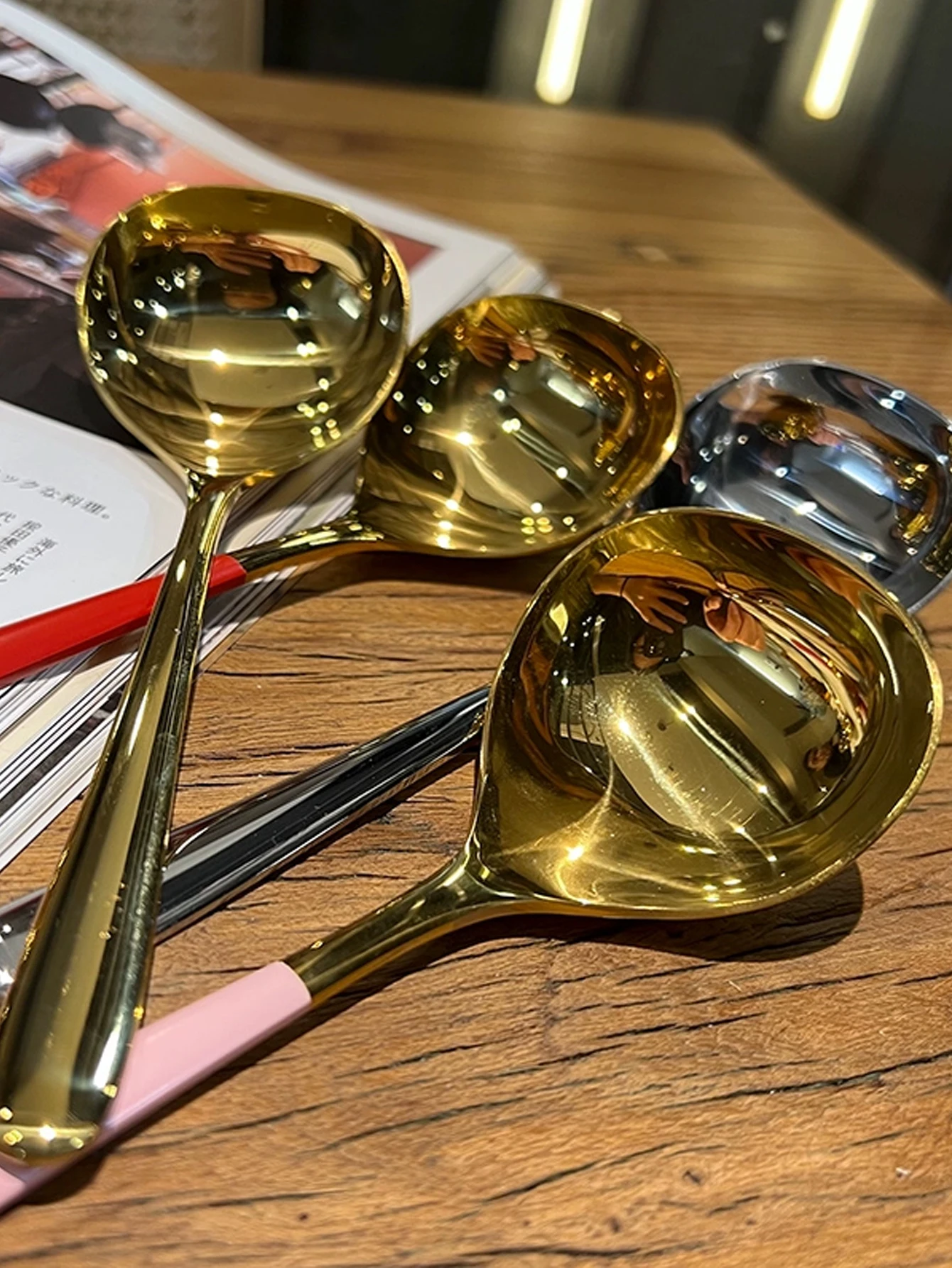 Fotografia 5: Colher de aço inoxidável 304, 6 peças/1 peça, 8.11 polegadas (cerca de 20.6cm), colher de sopa, arroz, alça longa, conjunto de utensílios de cozinha