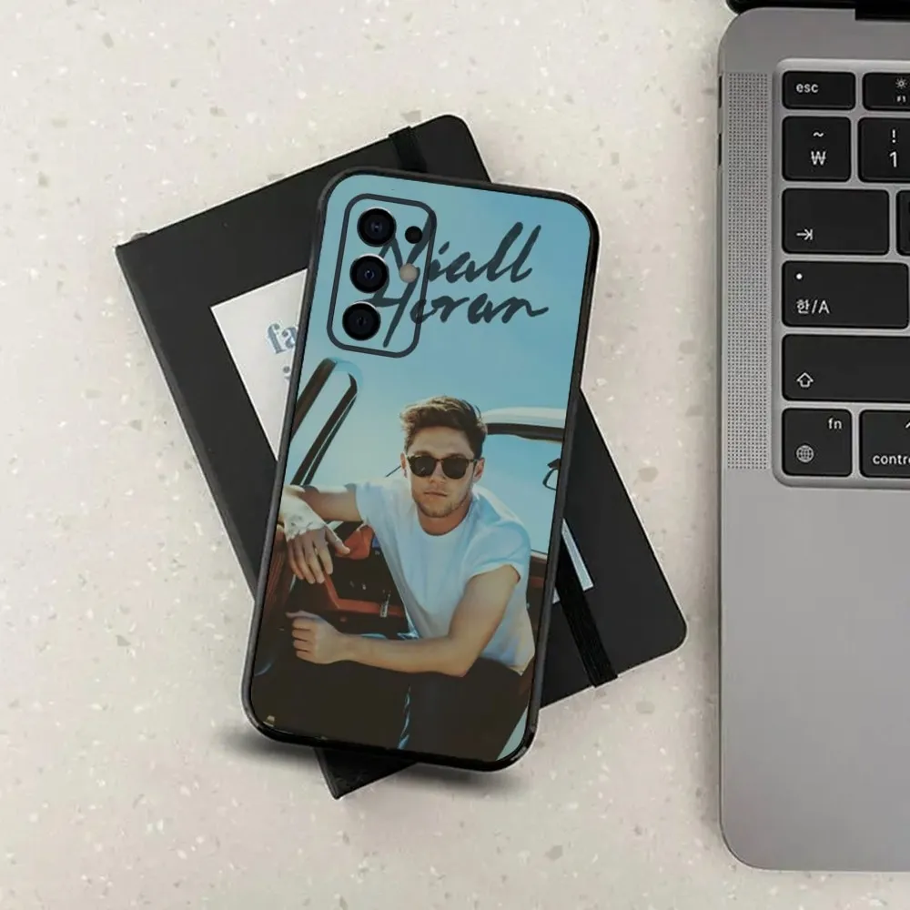 Singer Niall Horan Phone Case For Samsung Galaxy A13,A21s,A22,A31,A32,A52,A53,A71,A80,A91 Soft Black Cover