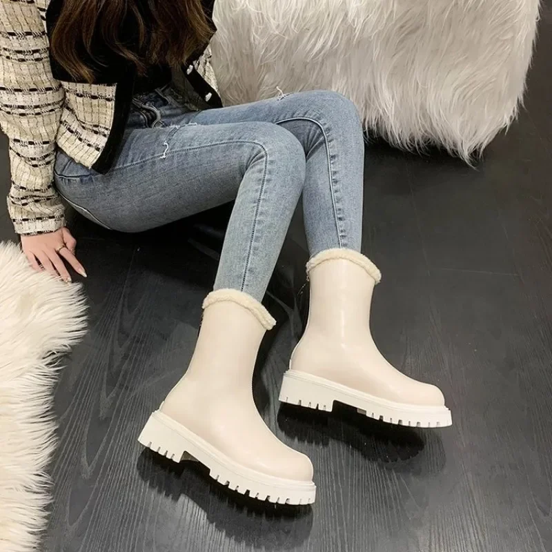 Autumn and Winter Women's Boots New Short Plush Zipper Mid Heel Fashion Boots 2024 Outdoor Matching Brand Design Women's Boots