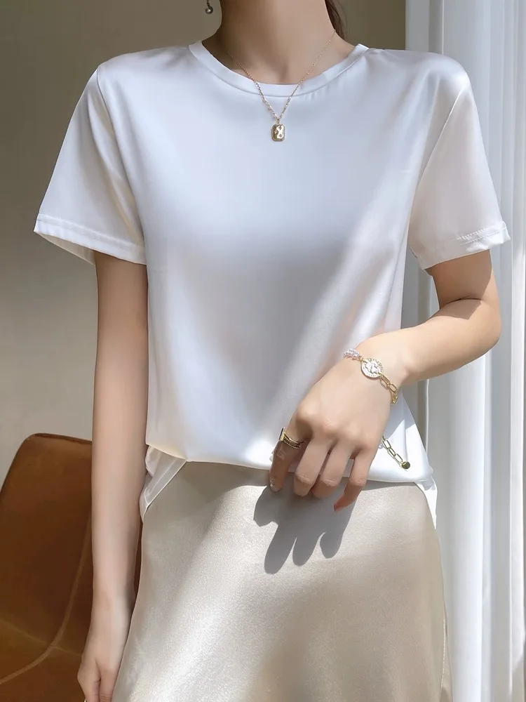 Silk Short Sleeve T-Shirt Women's Summer New round Neck Loose Satin Body Top High End  Silk Half Sleeve Upper Apparel