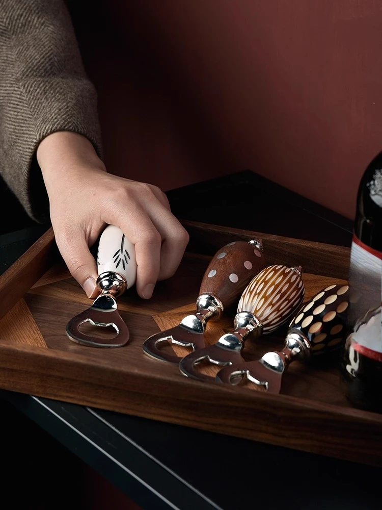 

Creative high-end beef bone bottle opener beer screwdriver bottle opener ornament