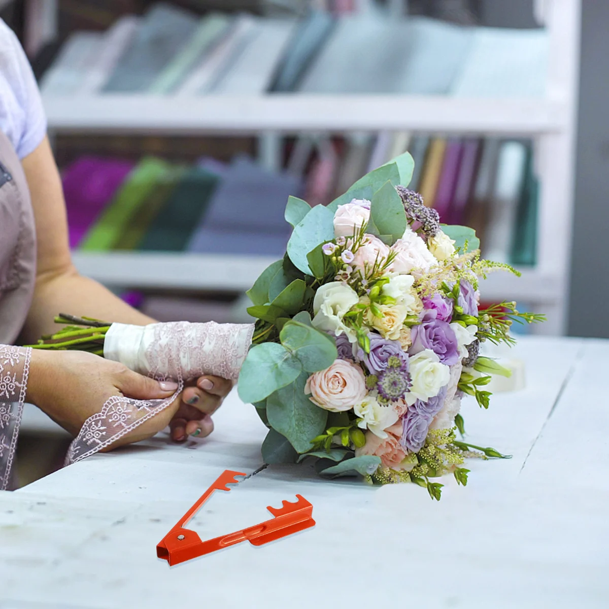 

2pcs Metal Rose Thorn Stripper Rust Resistant Durable For Removing Leaves Florist Diy Bouquet Tool Garden Pruning Tool