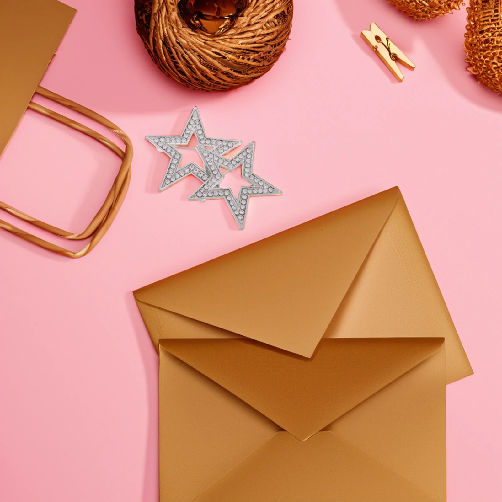 

2Pcs Alloy Brooches Pentacle Shape Cartoon Pins Clothes Scarf Bag Decoration for Women Alloy Pin Decorative Brooches