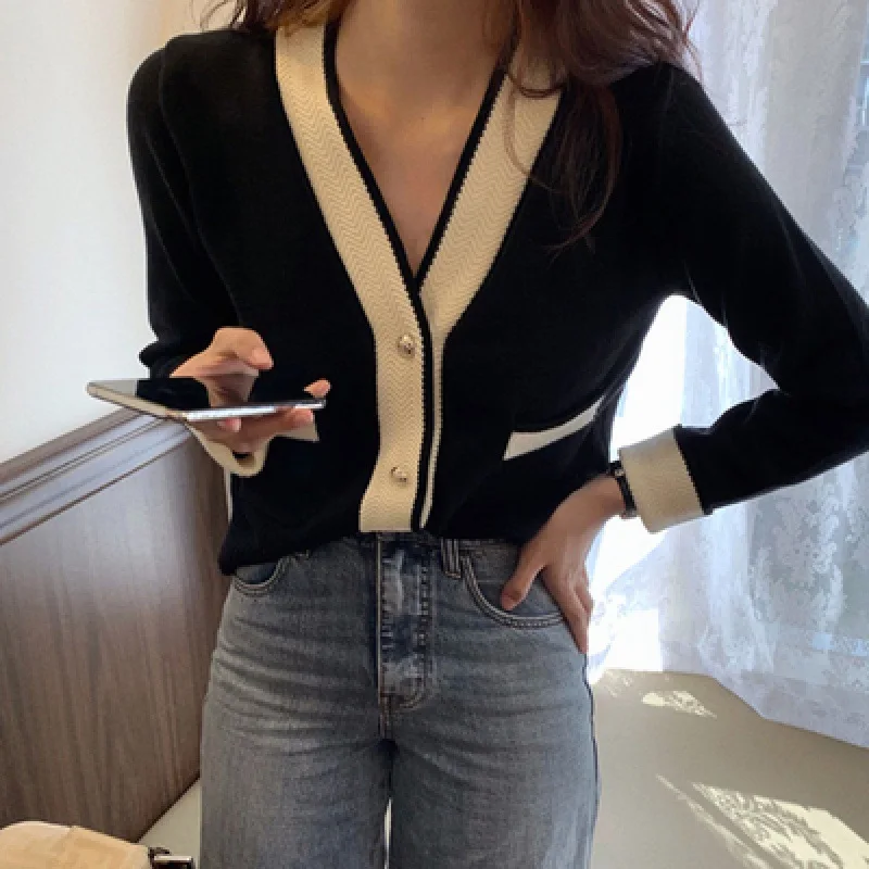 Color Contrast Retro Sueters De Mujer V Neck Sweater Black Y2k Clothes Spring Slim Knitted Cropped Cardigan Jacket Women