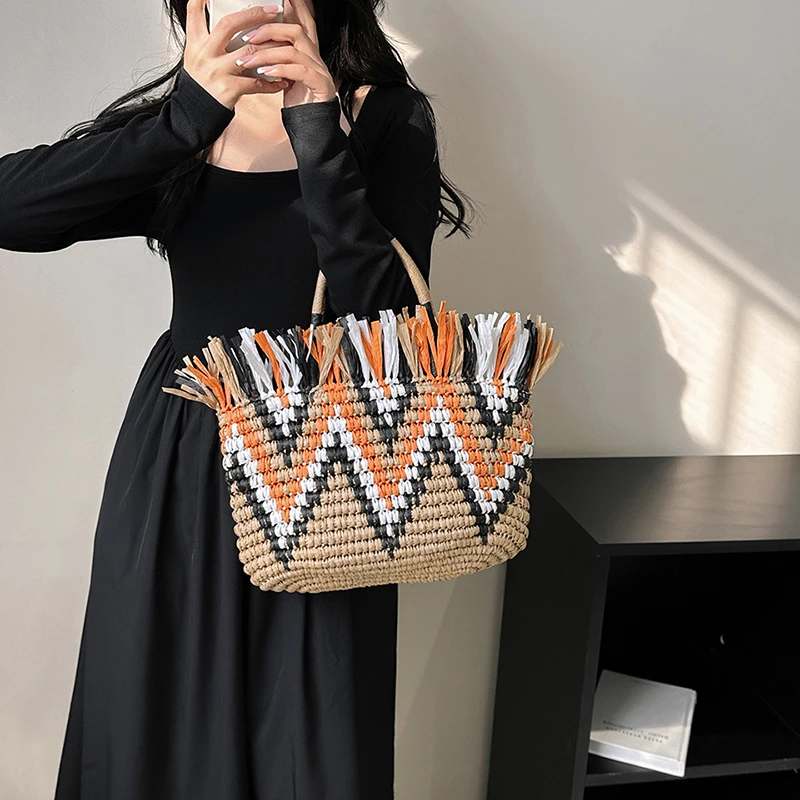 

Woven bag Women's bag Summer beach holiday messenger bag Wind straw bag Versatile portable retro picnic shoulder bag