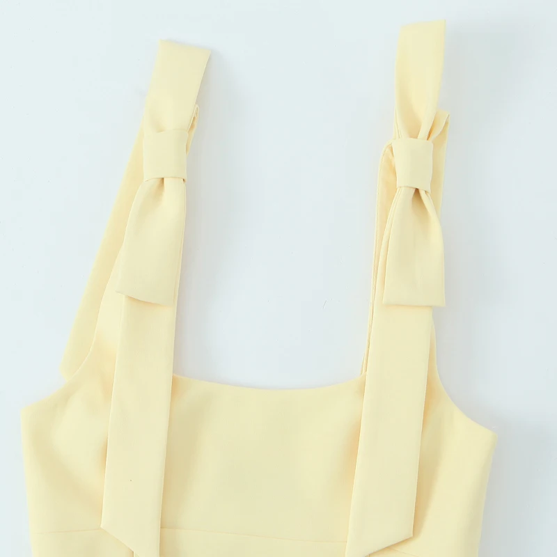 弓イエロートップ女性ノースリーブタンクトップ甘いかわいい女性のトップス夏 2025 バックレストップオフィスレディーストップスストリート