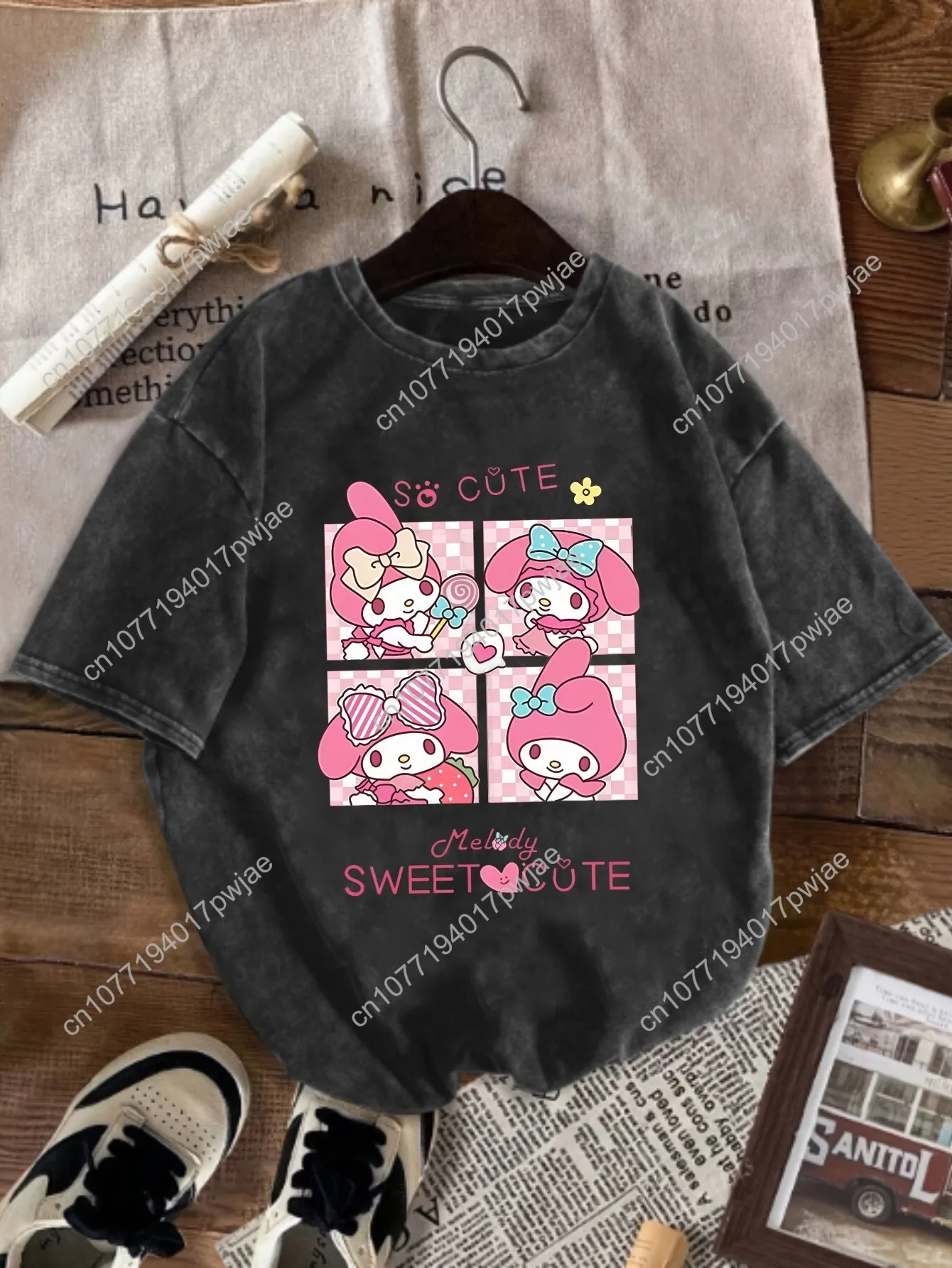 

Sanrio My Melody KUROMI Cinnamoroll Co-Branded Peripheral Washed T-Shirt for All-Match Top, Fashionable Retro Cosplay T-Shirt