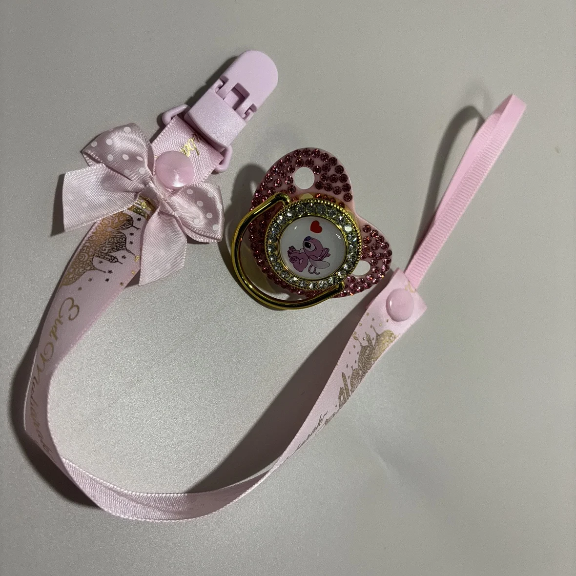 

Пустышка для новорожденных: мягкая и милая, для жевания и игр, для отучения от груди, с держателем.