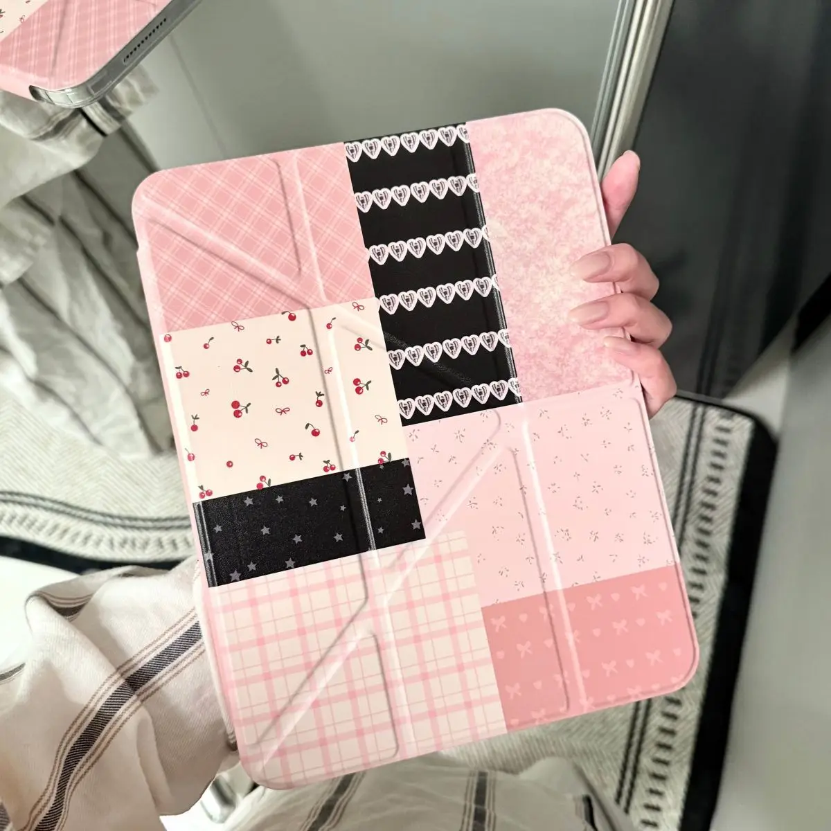 

Girl Floral Puzzle Lovely iPad Case For iPad Pro 11 13in 2025 iPad Pro 12.9in Air7 10th 11th M4/5 MINI 3+y Fold Anti-fall Cover