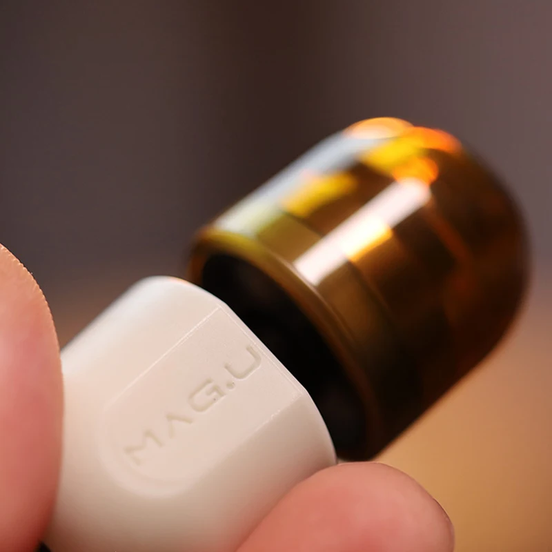 Outdoor Portable EDC Creative Plastic Magnetic Capsule Finger Magnetic Levitation Gyroscope Egg Pushing Tool