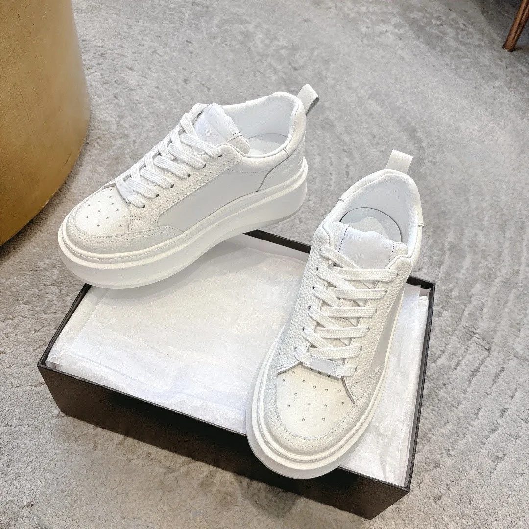 Luxury Women's Casual Platform Sneakers White Sneakers Versatile "Panda Style" Lace-up Platform Sneakers Holiday Gift G46368