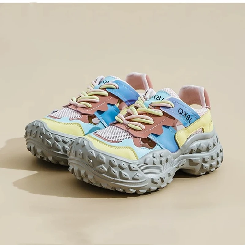 Women's Lightweight Hollow-Out Sneakers for Spring & Fall