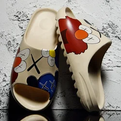 Unisex Ye & Elmo Geïnspireerde Dia 'S Ademende Zomer Slippers Lichtgewicht Vis Mond Graffiti Pantoffels Mannen Vrouwen Plus Maat 34-46