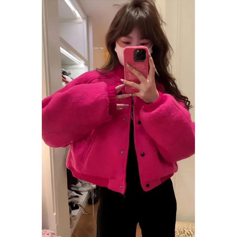 เสื้อแจ็คเก็ตสั้นผู้หญิงสำหรับฤดูใบไม้ร่วงและฤดูหนาว แฟชั่นสไตล์เกาหลี ตกแต่งผ้าขนแกะ แขนยาว สวมใส่สบาย