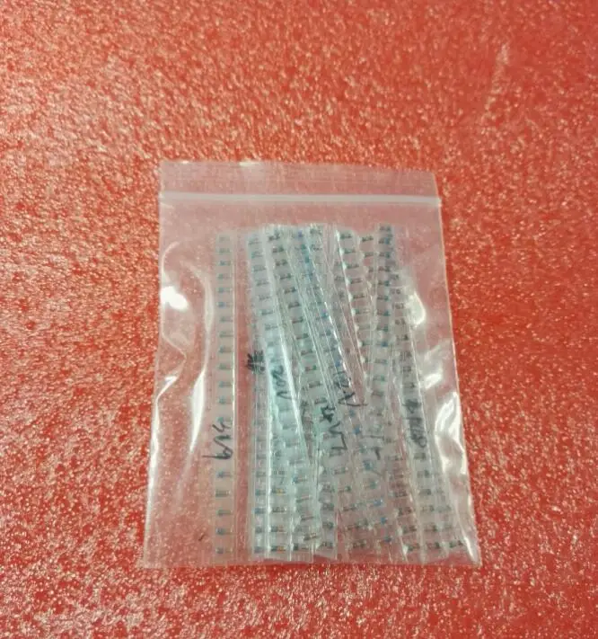 15values *20pcs=300pcs 3V~24V LL34 SMD Zener Diode Package 1/2W 1N4148 KIT 0.5W 3V3 3V9 4V7 5V1 7V5 8V2 10V 12V 15V 16V 18V 20V