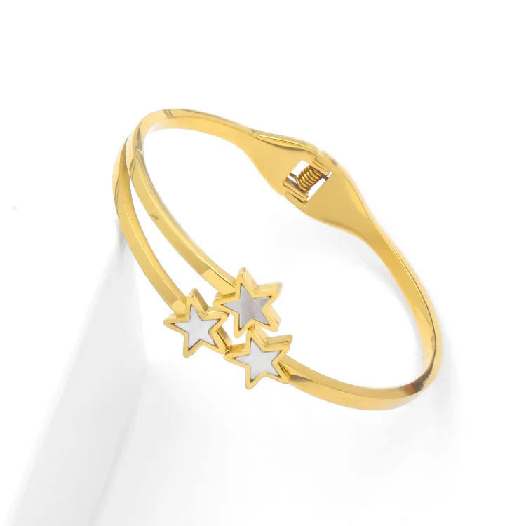 Titanium Steel Star Shell Spring Bracelet