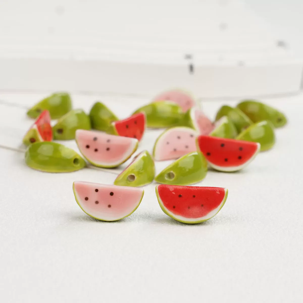 5pcs 19mm Red Watermelon Slice Ceramic Beads Sweet Summer Fruit Pendant for Boho Jewelry Necklace Bracelet Making Gift